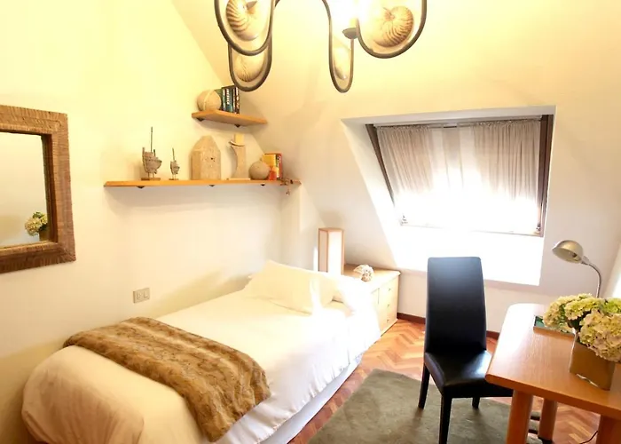 Elegant In With Sea View