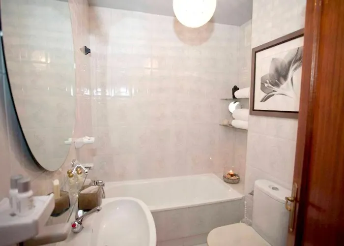 Elegant In With Sea View Апартаменты